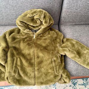 ZARA FAUX FUR JACKET